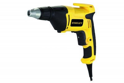 Шуруповерт STANLEY STDR5206-RU (520Вт; патрон 6, 35мм; 8Нм; 4500об​/​м; 1, 4кг)